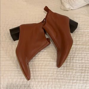 everlane day boot brick